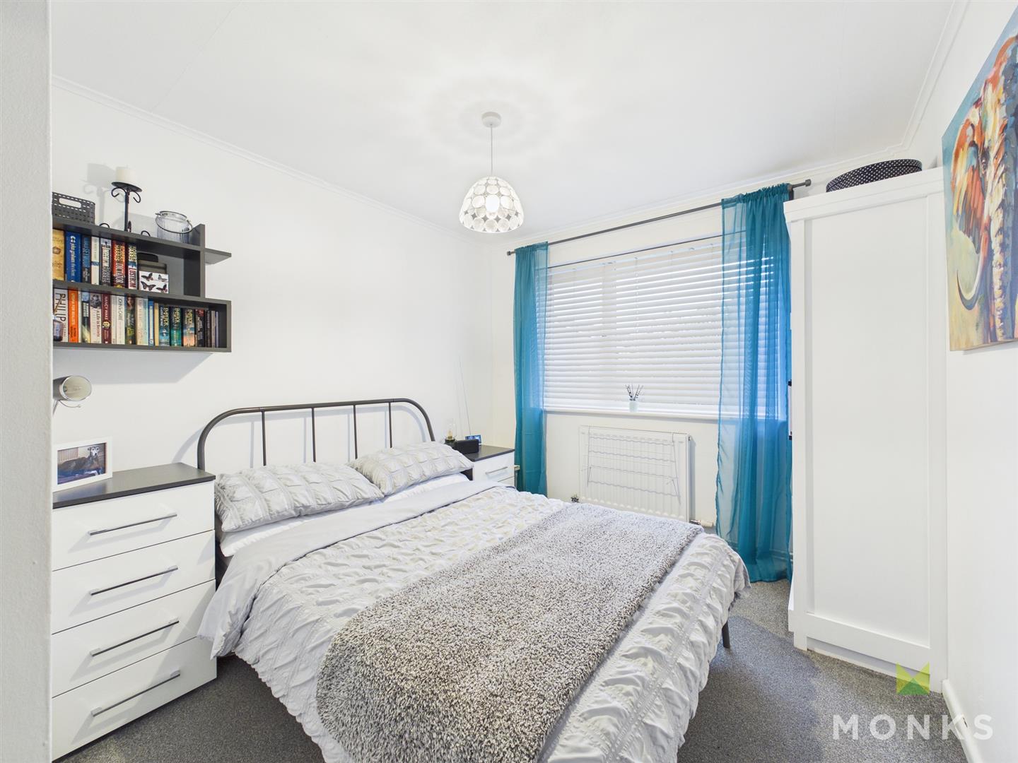 18 Meadow Close, Oswestry, SY11 2EB For Sale